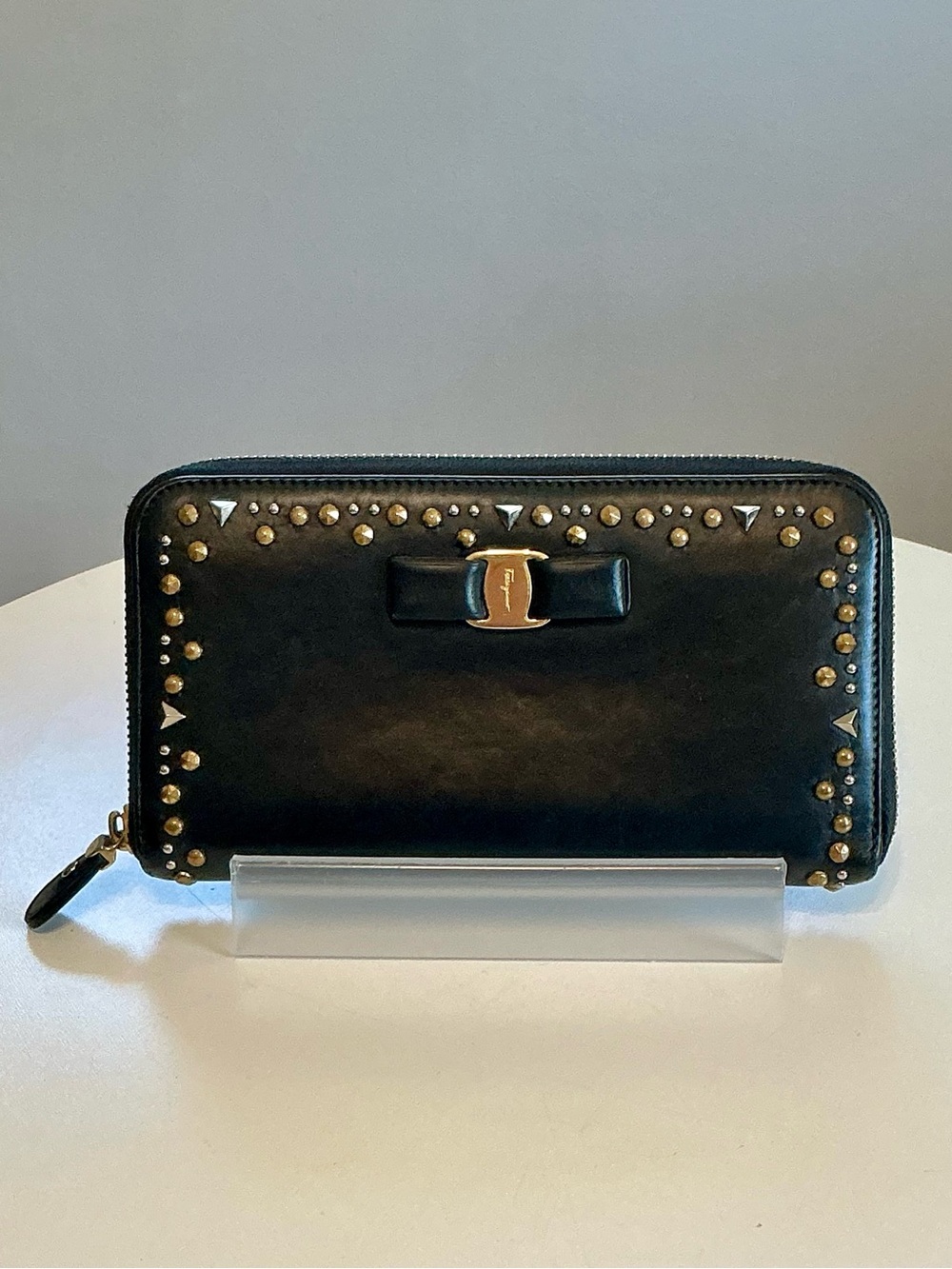 Salvatore Ferragamo Rare Studded Black Leather Long Zip Around Wallet EUC